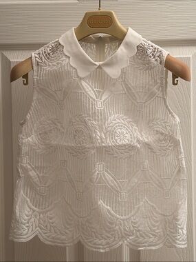 Bread and butter White Sleeveless Embroidered Peter Pan Collar Top
